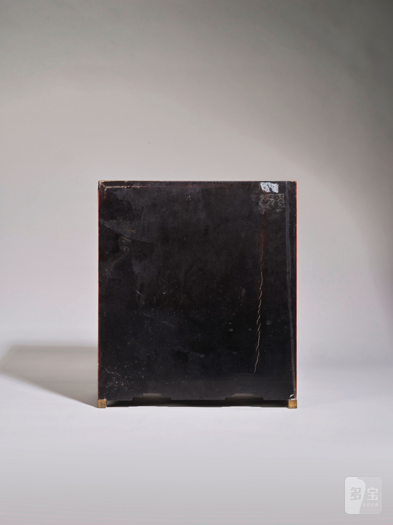 清 十九世紀末 剔紅龍鳳紋小櫃 | PETIT CABINET EN LAQUE ROUGE SCULPTÉE - 图2